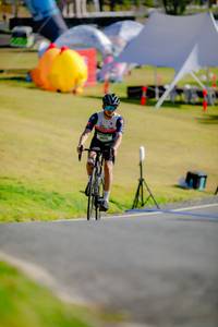 BIB: 
                            <button type="button" onclick="openModal(26181896)" class="btn btn-primary btn-sm float-right btn-popup" data-toggle="modal" data-target=".modal-high-quality">
                        <i class="fas fa-shopping-cart"></i> 添加到购物车
                    </button>
                                            <button type="button" onclick="isThisMe(26181896, true)" class="btn btn-success btn-sm float-right btn-popup btn-isme hidden" data-toggle="tooltip" data-placement="bottom" title="นี่คือรูปของคุณใช่ไหม คลิกที่นี่เพื่อเอาเข้าอัลบั้ม">
                        <i class="fas fa-plus"></i> 添加到相册
                    </button>
                    <button type="button" onclick="isThisMe(26181896, false)" class="btn btn-warning btn-sm float-right btn-popup btn-isnotme hidden">
                        <i class="fas fa-ban"></i> 从相册移除
                    </button>